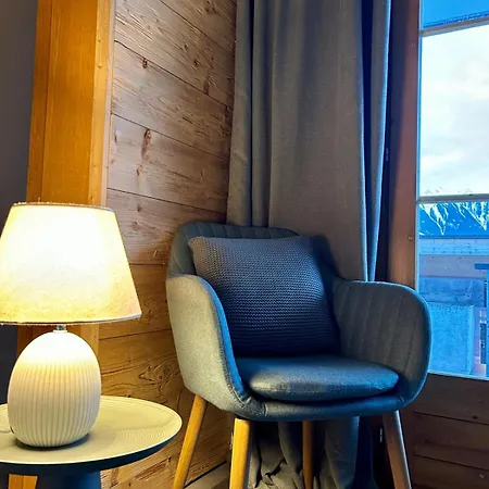Apartment Location And Cozy Style Laax