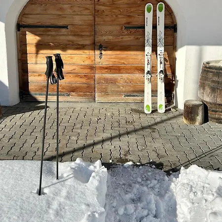 Location And Cozy Style