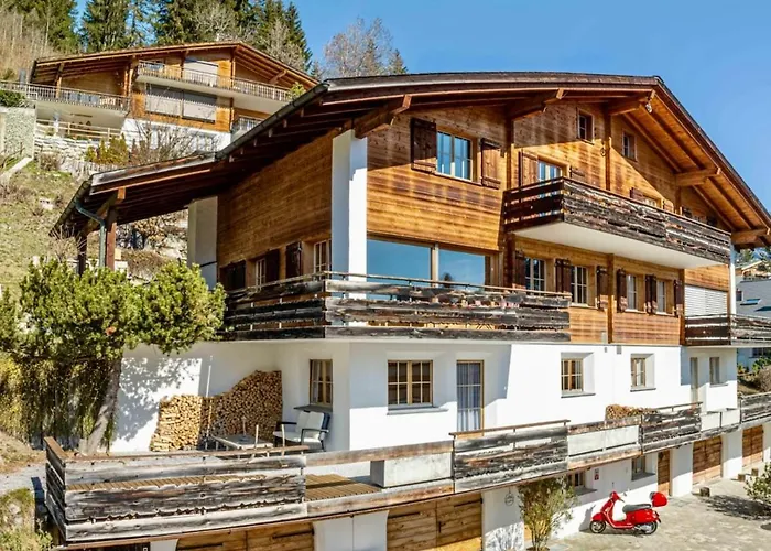 Location And Cozy Style Apartment Laax